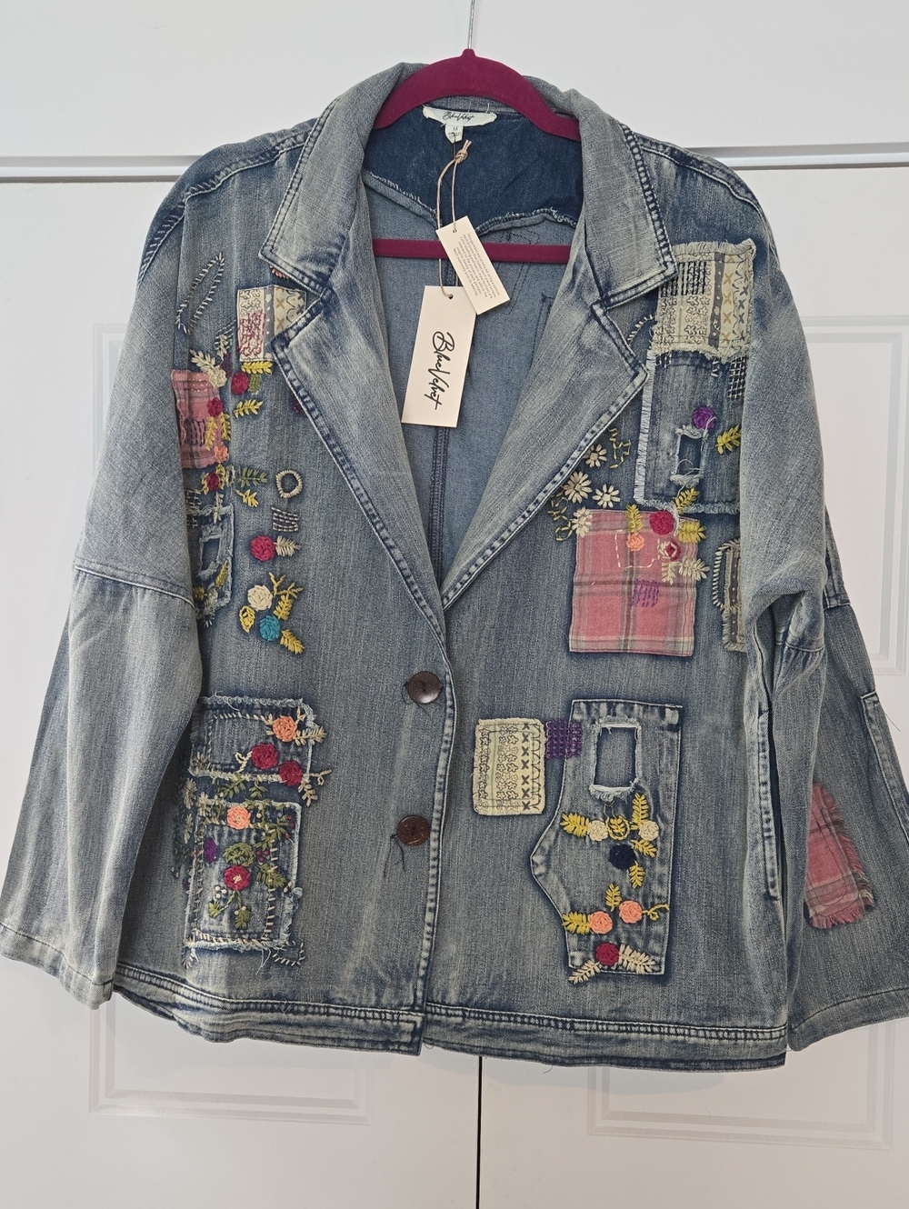 NWT Blue Velvet Boho Embroidered Denim Jacket